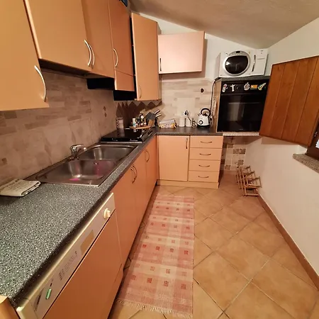 Apartamento Casa Fontana Bassacutena